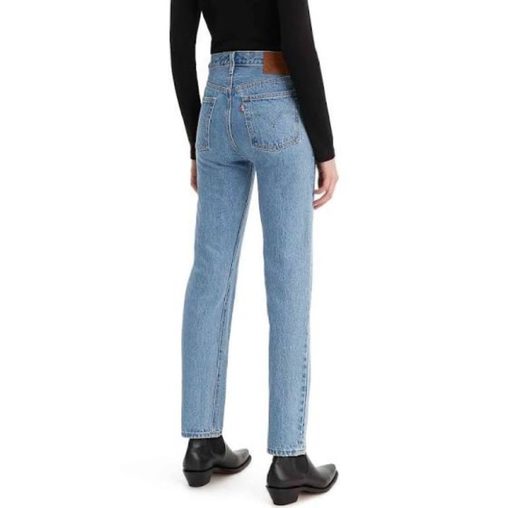 Levi’s 501 straight leg